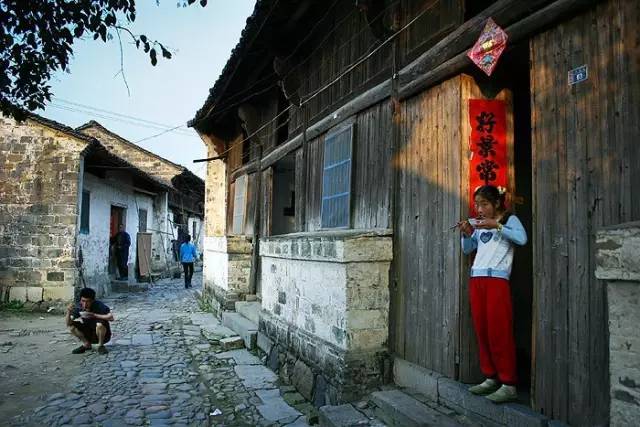 独自旅行一定要去的地方,第一次独自旅行去了哪里