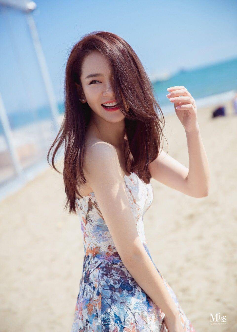 七哥力荐:女人的激吻唇一定要配上海藻卷才是真性感