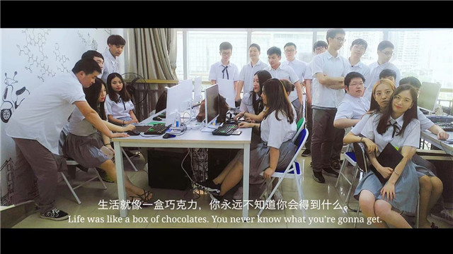 武汉汇众广埠屯校区：最美毕业季，情谊不散场