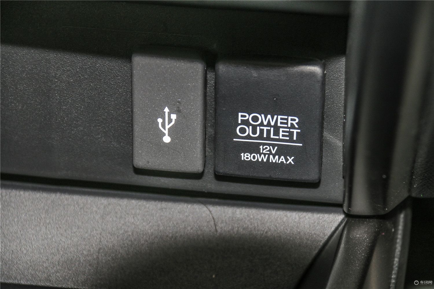 关于第五代全新本田锋范city,省心省油实用代步车本田锋范