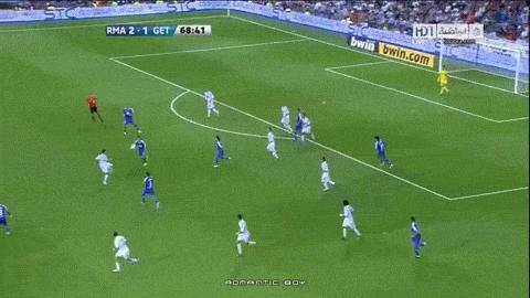 c罗十大不可思议的射门进球,回顾一下c罗的头球