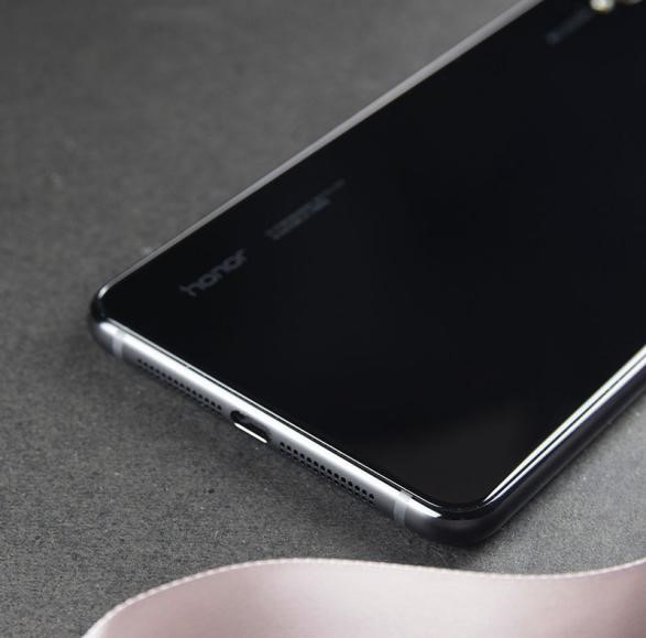 荣耀note10体验鸿蒙系统,荣耀note10使用一年后真实感受