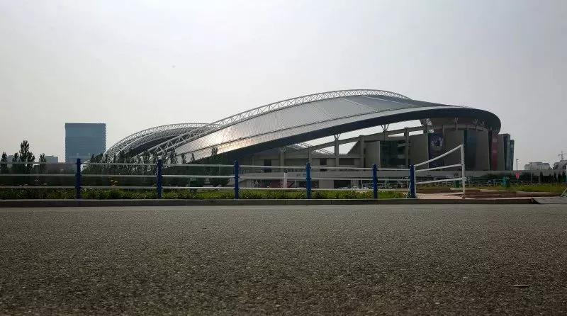 奥体中心托管,奥体中心有哪些功能