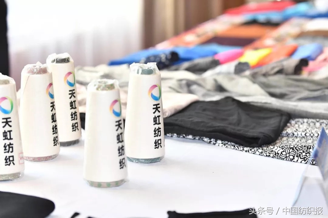 企业扶贫表彰名单,产业扶贫总结表彰大会流程