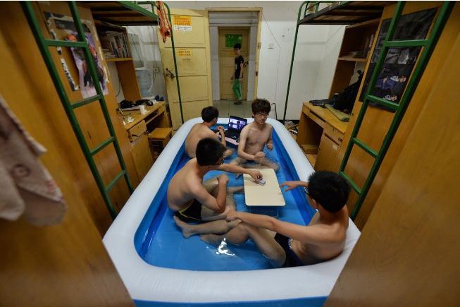 大学宿舍留下的奇葩物品,大学宿舍丢的东西