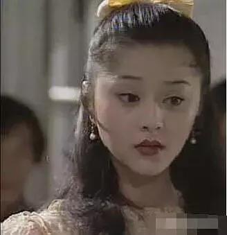 范冰冰口红广告巴黎欧莱雅,范冰冰红毯最新口红