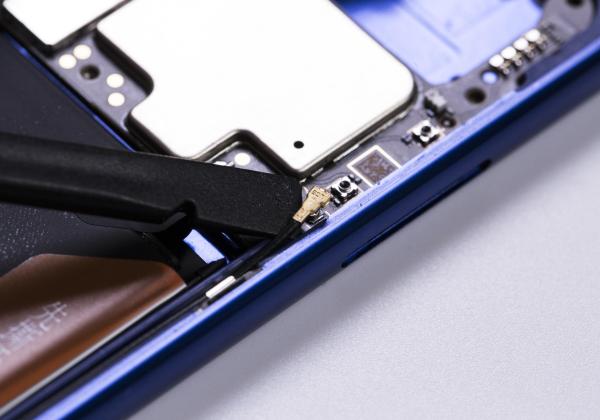 荣耀note10拆机教程视频,荣耀note10手机拆机视频