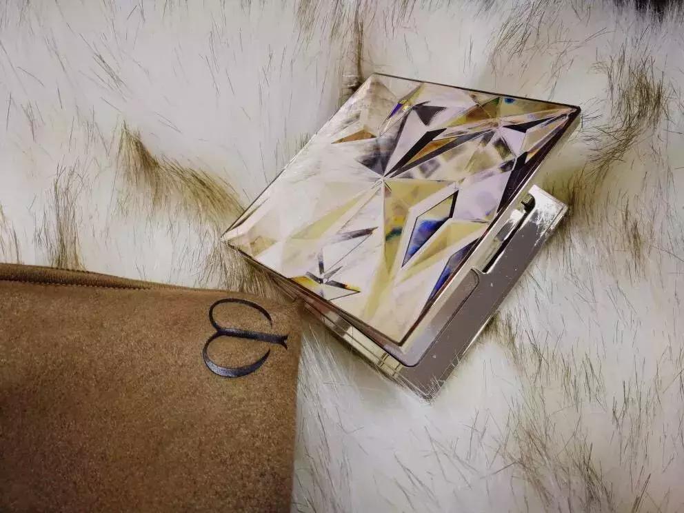 林允化妆品上万,林允戚薇网购