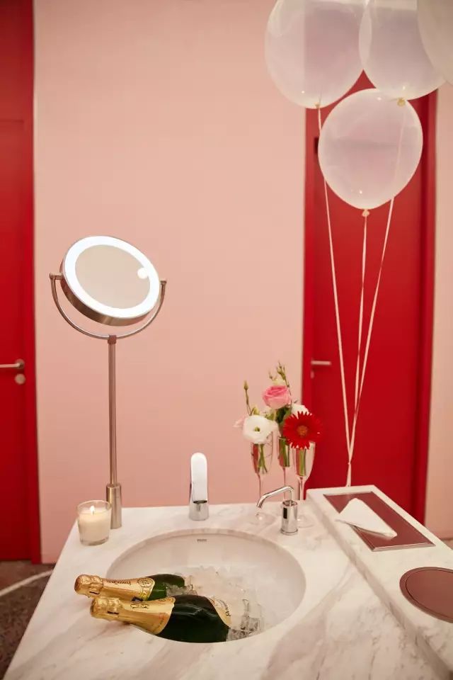 一篇有“异味”的测评文章，慎点！