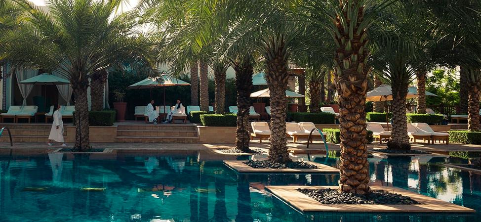 沉浸式体验迪拜水疗服务,迪拜阿玛哈沙漠水疗度假