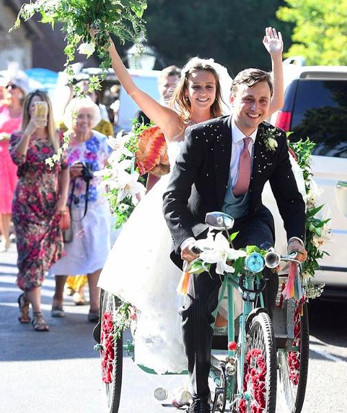 梅根喜迎39岁生日,梅根婚礼黄衣