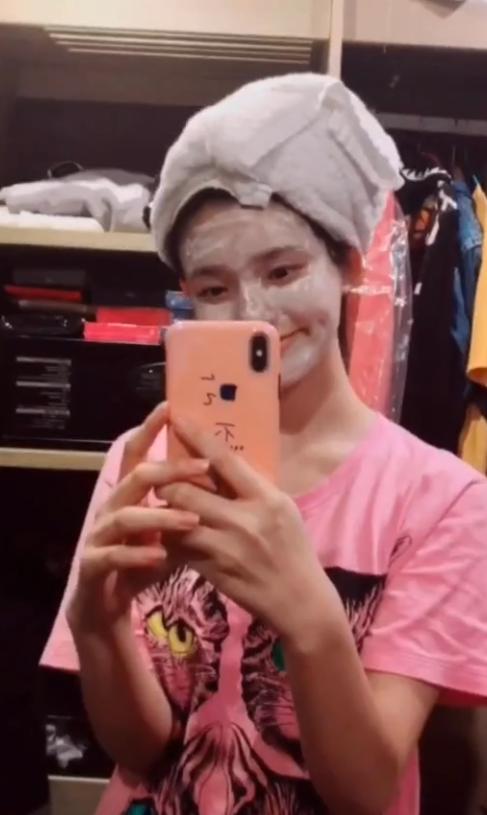 林允推荐气垫,林允推荐nars粉饼