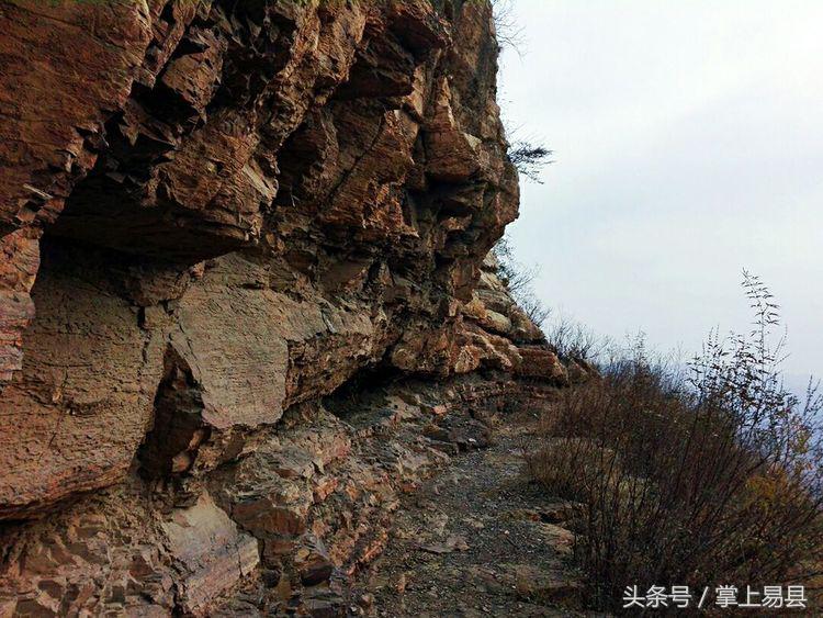 窟窿山,凤凰山星月