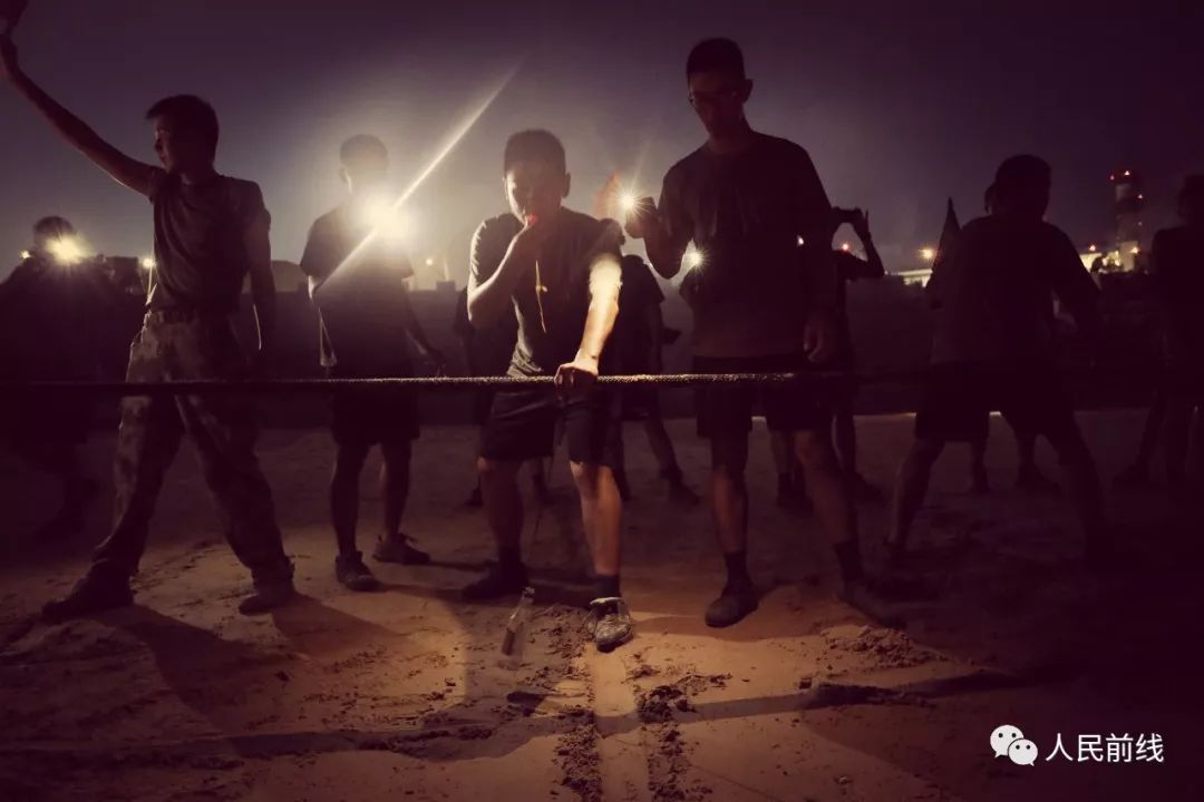 面朝大海人生就像奔流不息的大海,面朝大海烧烤