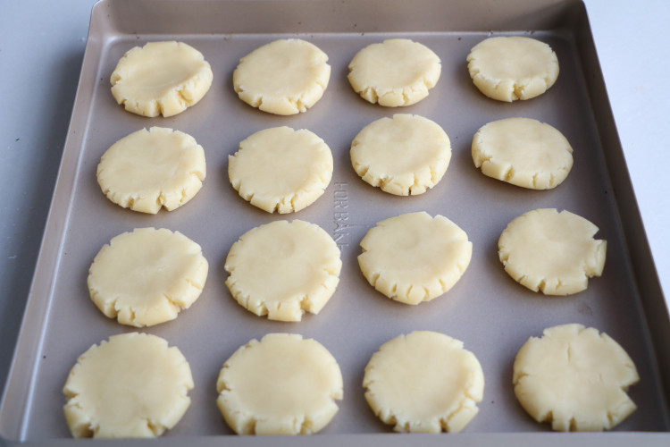 面粉怎么发酵做馒头煎饼,面粉别蒸馒头了教你做香酥饼