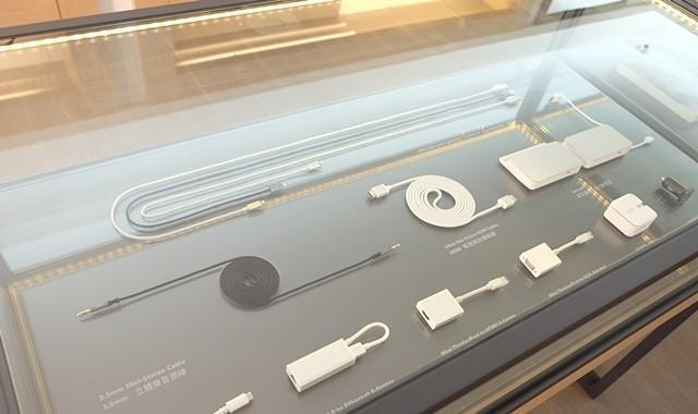 画廊般的Moshi专卖店-买3C周边购物体验