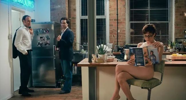 女生喜欢裸睡的原因是什么,喜欢裸睡是心理有问题吗