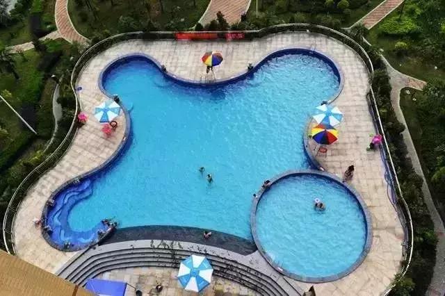 游泳池夏日玩水必备,夏日救星