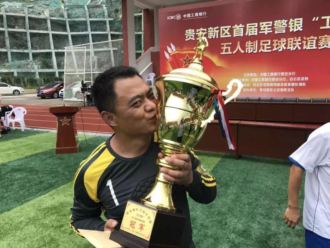 萌叔金鸡奖,萌叔拿奖