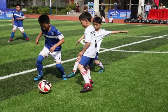 武汉市硚口区青少年足球比赛,当足球遇见中国风