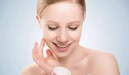 吸收护肤品的6大误区,护肤品越用越难吸收