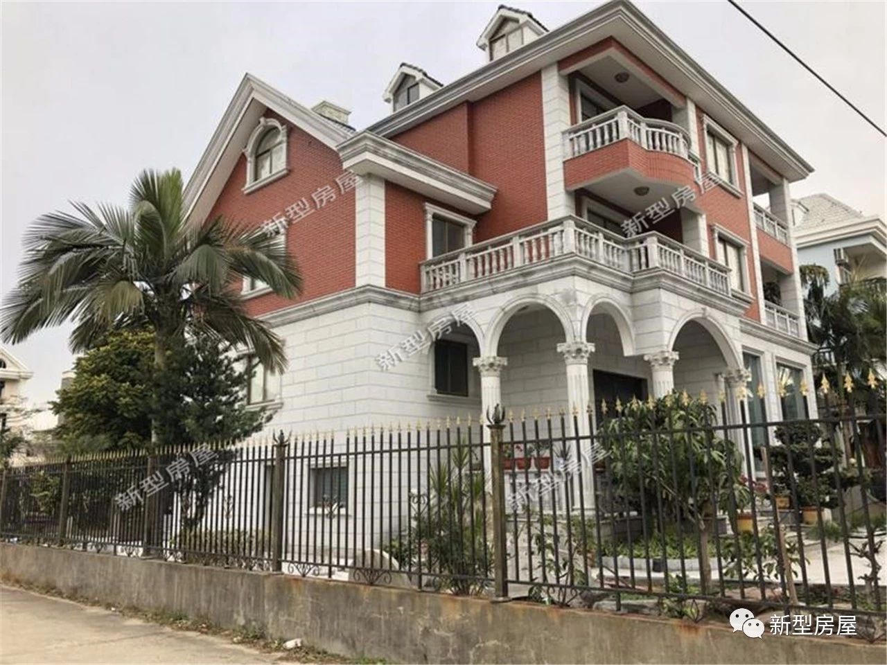 农村房屋防盗窗效果图,最新农村别墅防盗窗怎么装