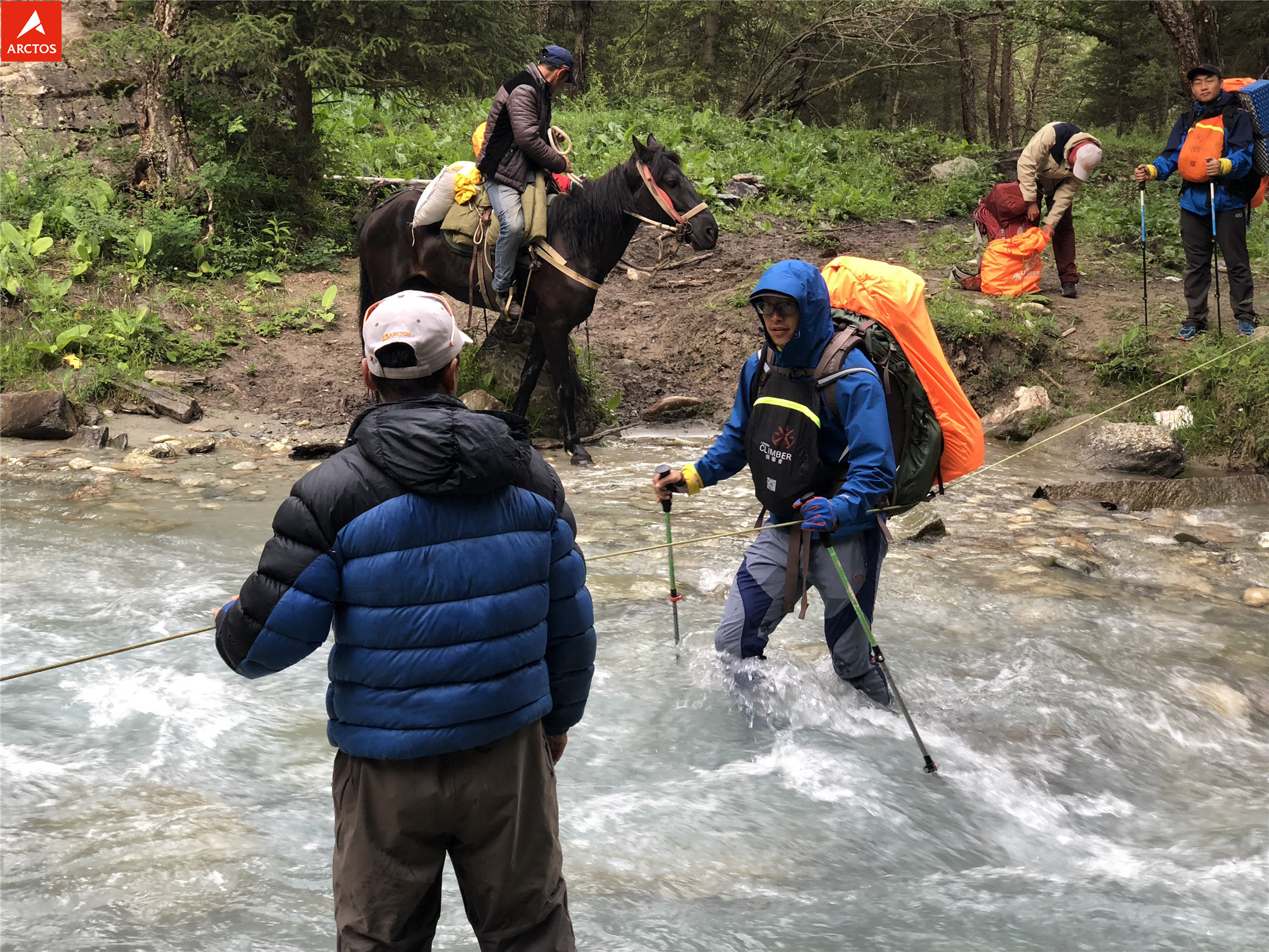 乌孙古道徒步几月份最美,夏特古道和乌孙古道