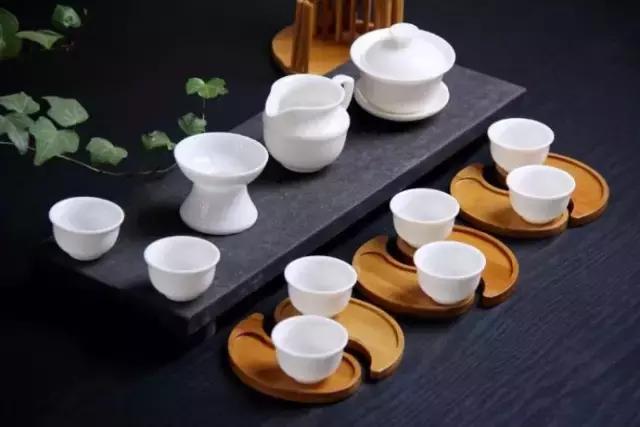 敬词大全及注释,国人应该了解的中国传统敬词