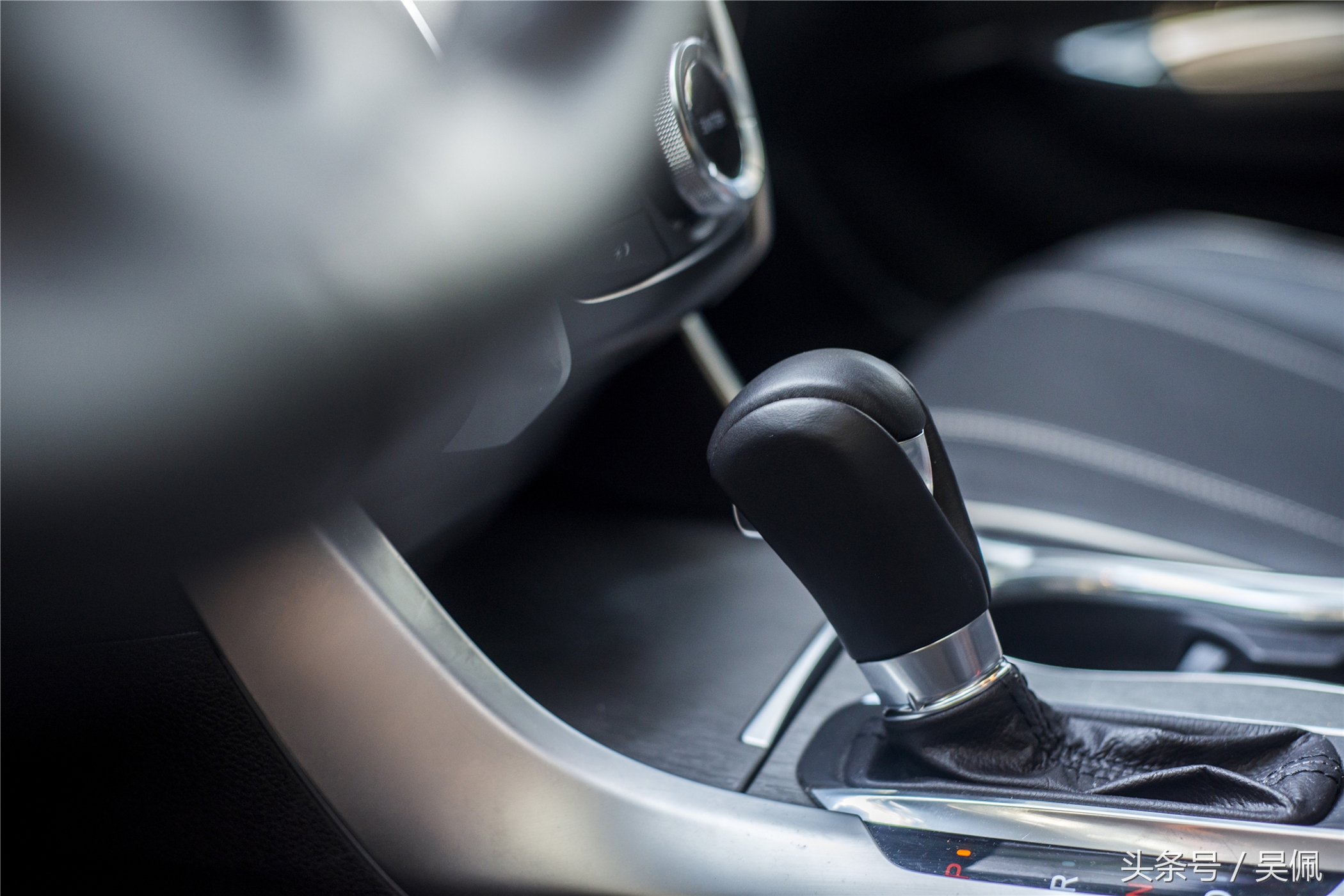 雅阁对比讴歌tlx-l,讴歌tlx-l与雅阁