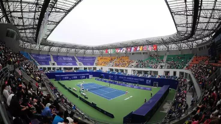 薛之谦在上海参加张学友演唱会,张学友薛之谦清唱