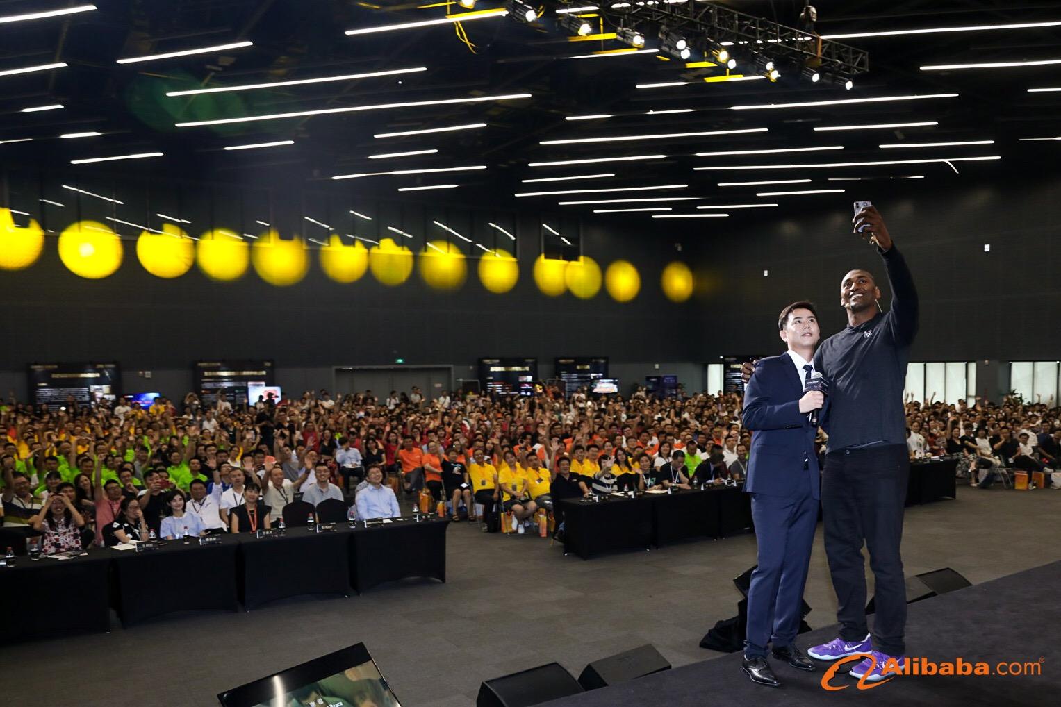 前NBA球星退役搞“代购”从阿里国际站批发熊猫服“倒卖”美国