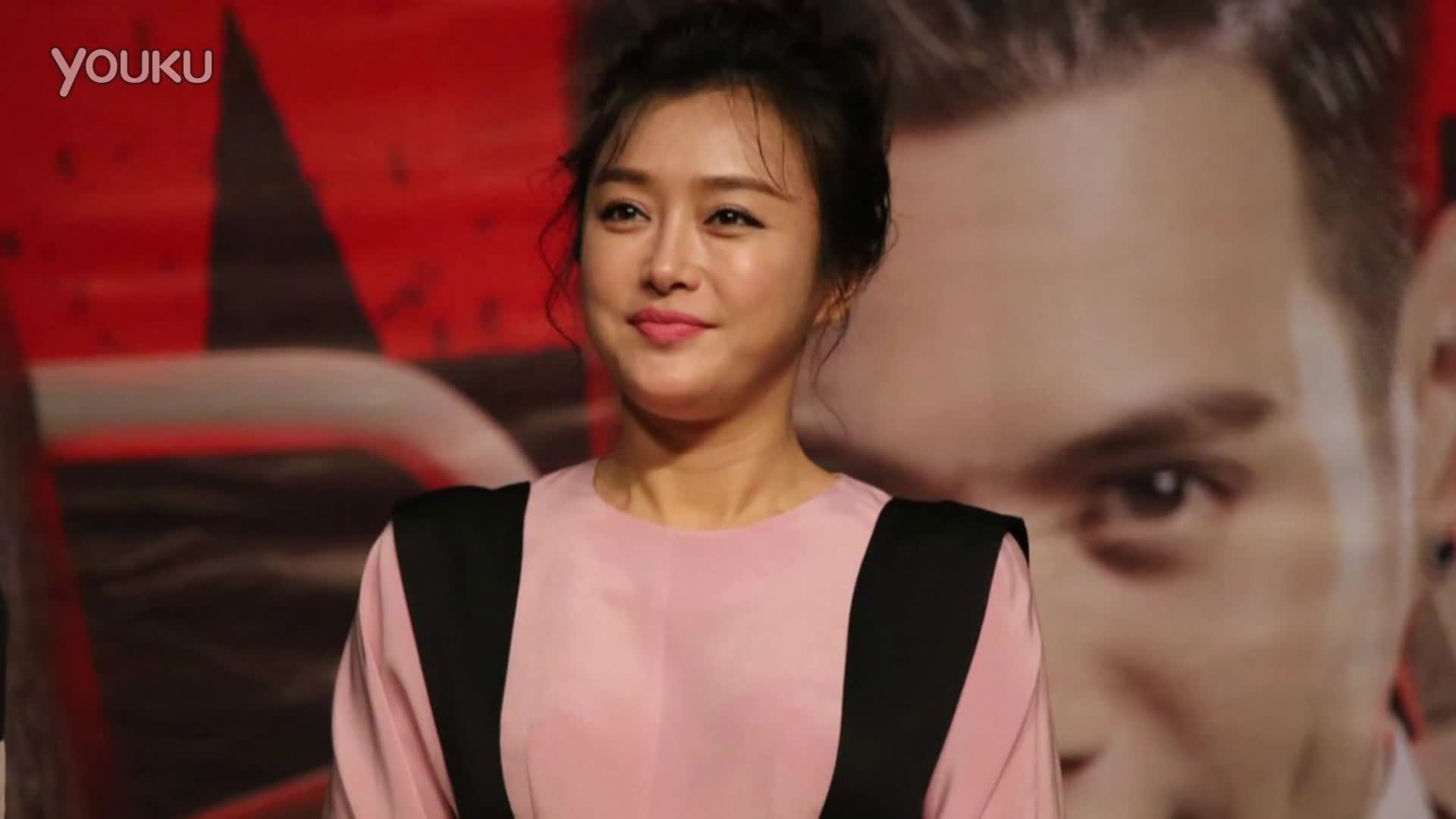 简单几步就可以让你的双下巴消失,双下巴怎么消除最简单方法