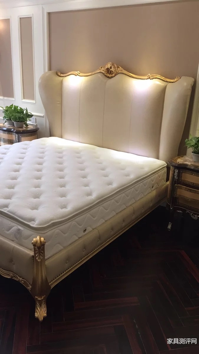 美剧里面超级软的枕头,美剧中他们的床垫为啥那么软