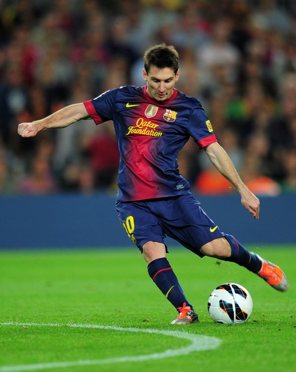 梅西为什么有那么多人崇拜？看完这些默默给梅西点赞