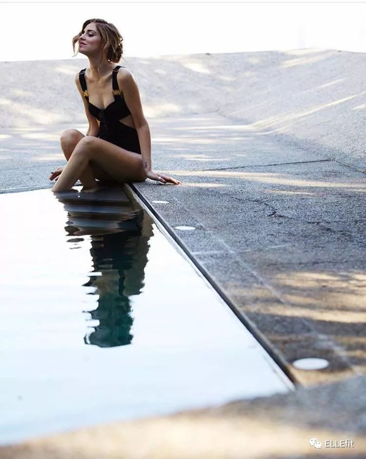 大码显瘦泳衣遮肉减龄,微胖女生宽松泳衣遮小肚子