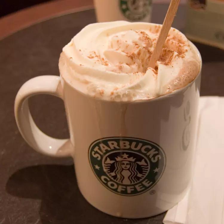 星巴克冬季礼盒咖啡含糖吗,星巴克红茶拿铁红茶粉含糖吗