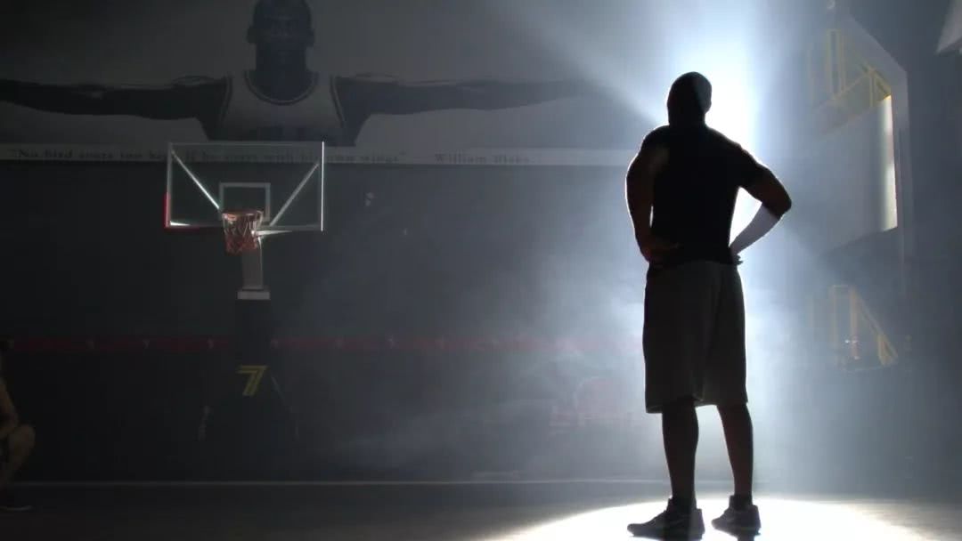 为姚明出头的球星,为姚明出头阿泰