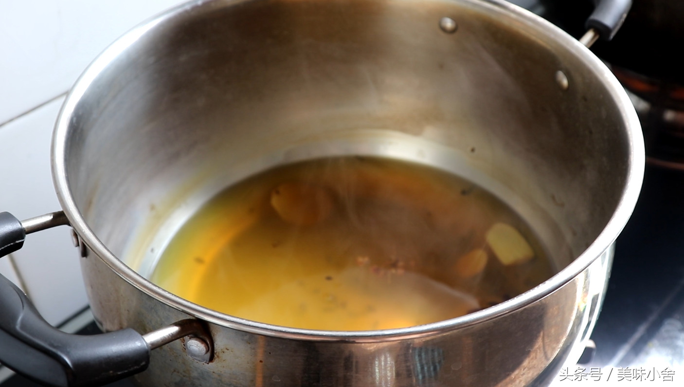 自制凉皮怎么不开裂又筋道,教你如何做家常凉皮