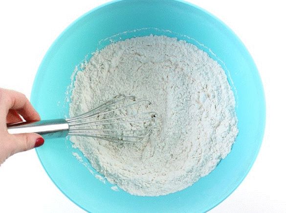 用甜品向你发射爱的小心心，提前预定七夕的甜蜜暴击！