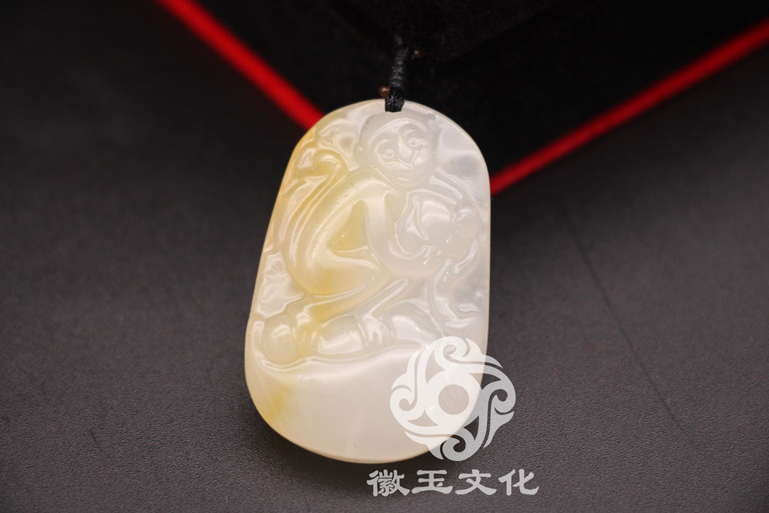 2021年属马人戴金蟾好还是貔貅好,貔貅金蟾可以一起佩戴吗