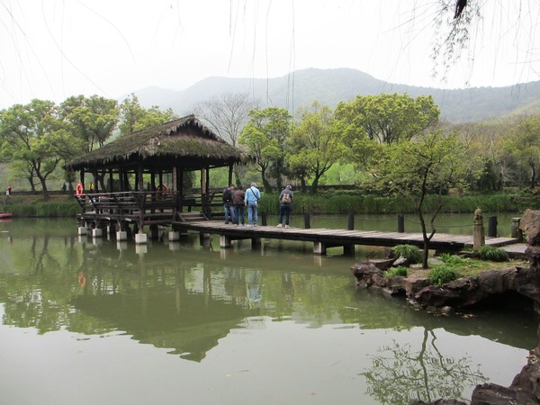 绍兴湖面上的桥,绍兴越城的桥