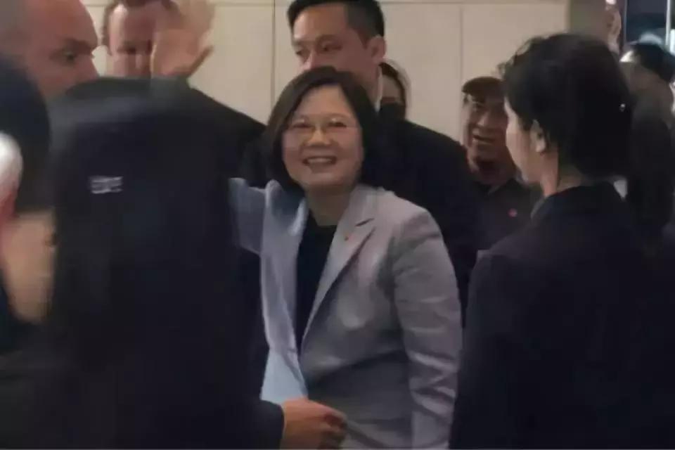 美国研制一种超级武器,美研发新型核弹头