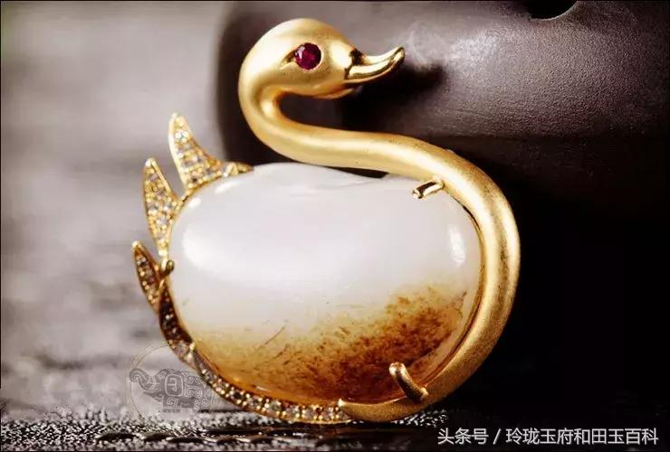 閲戝寘鐜夌湡鐨勪笉鍊奸挶,澶存潯涓婂崠鐨勯粍閲戦楗伴潬璋卞悧