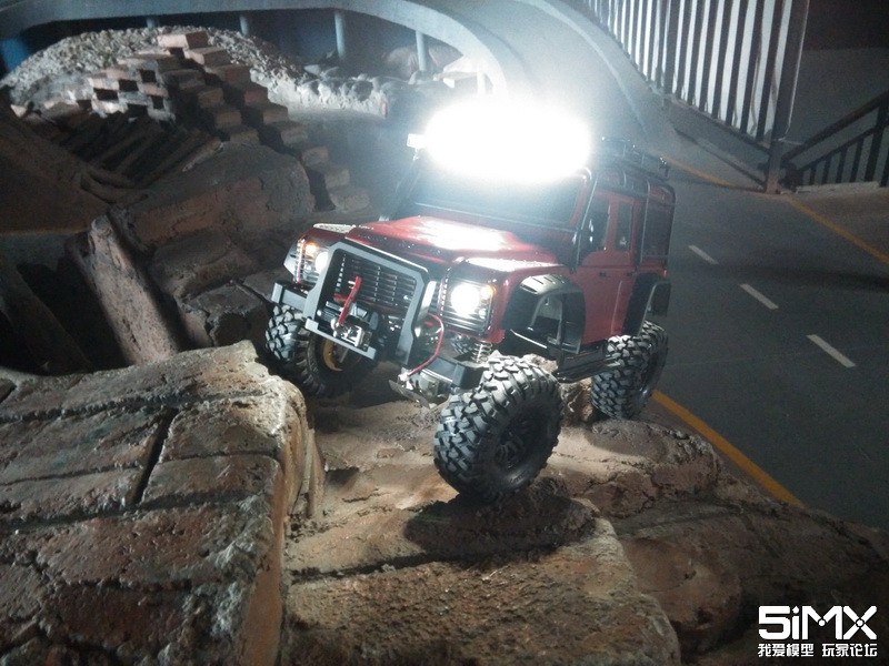 traxxastrx-4战术版迷彩,traxxastrx-4烈马开箱