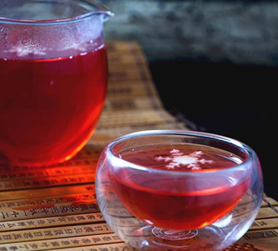 肝炎发作时肝区什么变化,肝炎导致肝损伤的症状与治疗