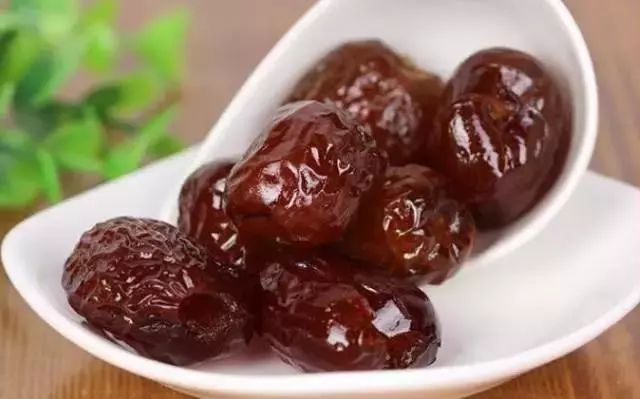 这6种零食千万不要吃,专家提醒这几种零食千万不要吃了