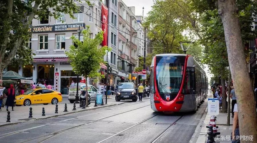 LV、GUCCI买一送三、坐地可净赚17万？“羊毛*党**”们跨海薅羊毛