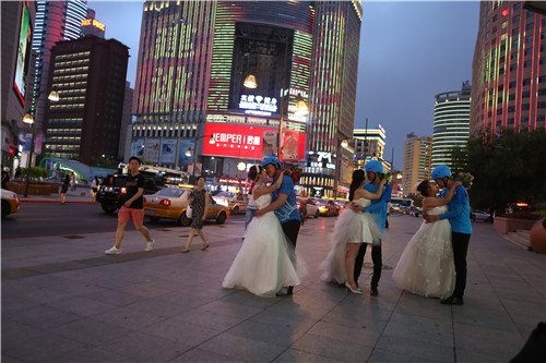 撒狗粮情侣写真,七夕情侣写真婚纱照