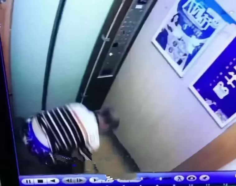 杭州小区电梯突发事件,这是一条有味道的消息