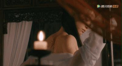 吸收快补水喷雾,夏天清爽型身体乳持久留香72小时